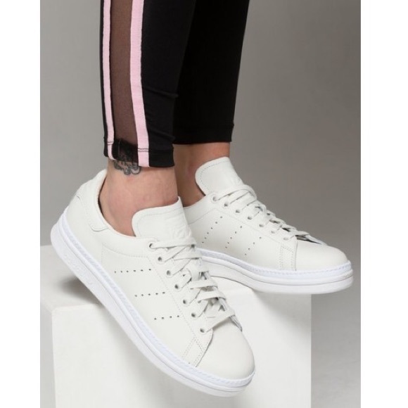 stan smith bold outfit